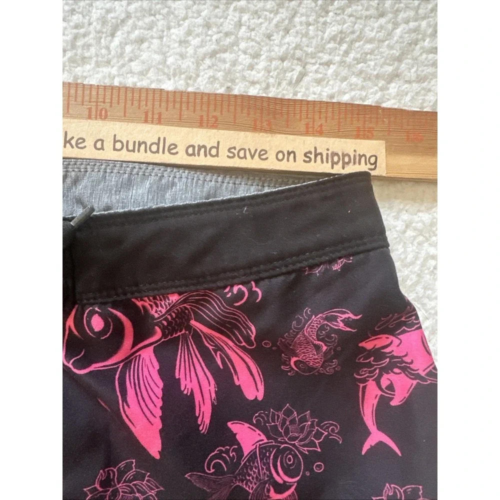 Hurley Koi Fish Mens Size 20/30 Waist Swim Board  Shorts Surf Beach Pockets